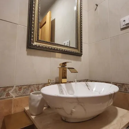 アパート La Residencia De Lia - 200 M From The